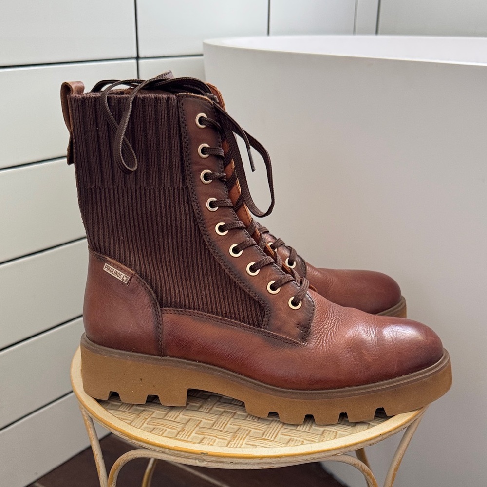 PIKOLINOS Dark Brown Leather Boots